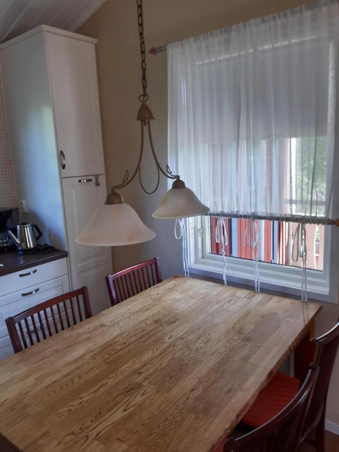 The Cottage Badelunda Västerås Екстериор снимка